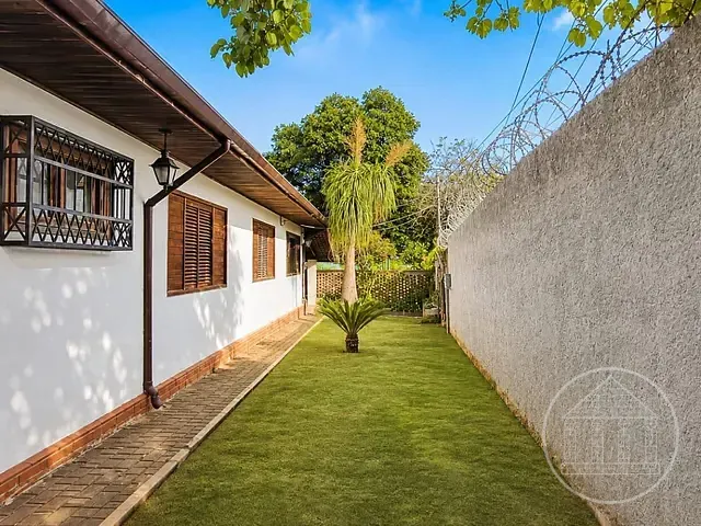 Casa com 569m², à venda, no bairro Interlagos em São Paulo