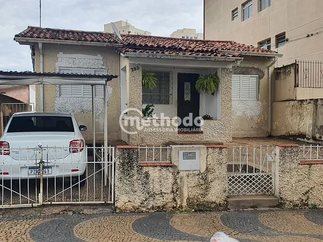 Casa com 450m² 3 quartos e 1 banheiro, à venda, no bairro Vila Industrial em Campinas