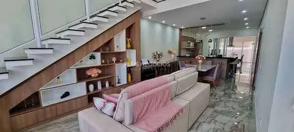 Casa, 3 quartos, 250 m² - Foto 2