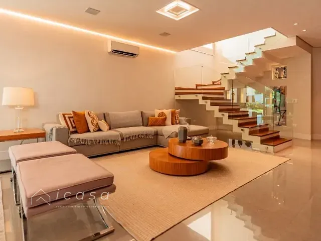 Casa com 728m² 5 quartos e 6 banheiros, à venda, no bairro Alphaville 04 em Santana de Parnaíba