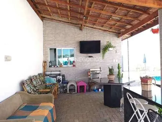 Casa com 850m² 3 quartos e 5 banheiros, à venda, no bairro village araçoiaba em Araçoiaba da Serra