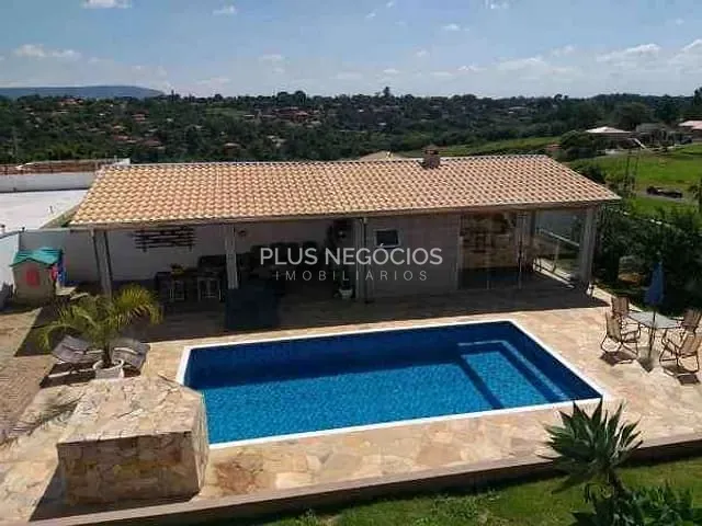 Casa com 850m² 3 quartos e 5 banheiros, à venda, no bairro village araçoiaba em Araçoiaba da Serra