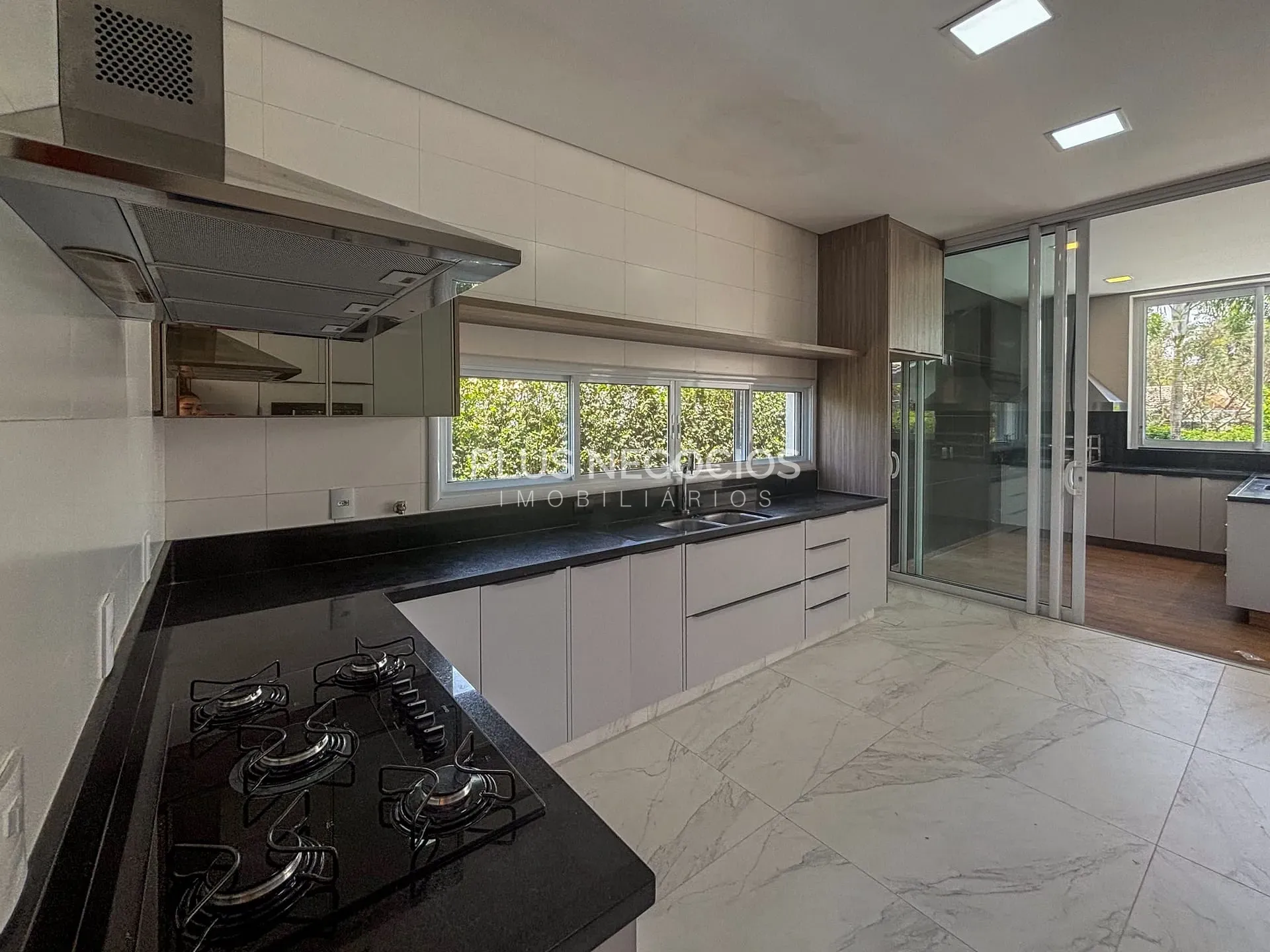 Casa, 3 quartos, 400 m² - Foto 3