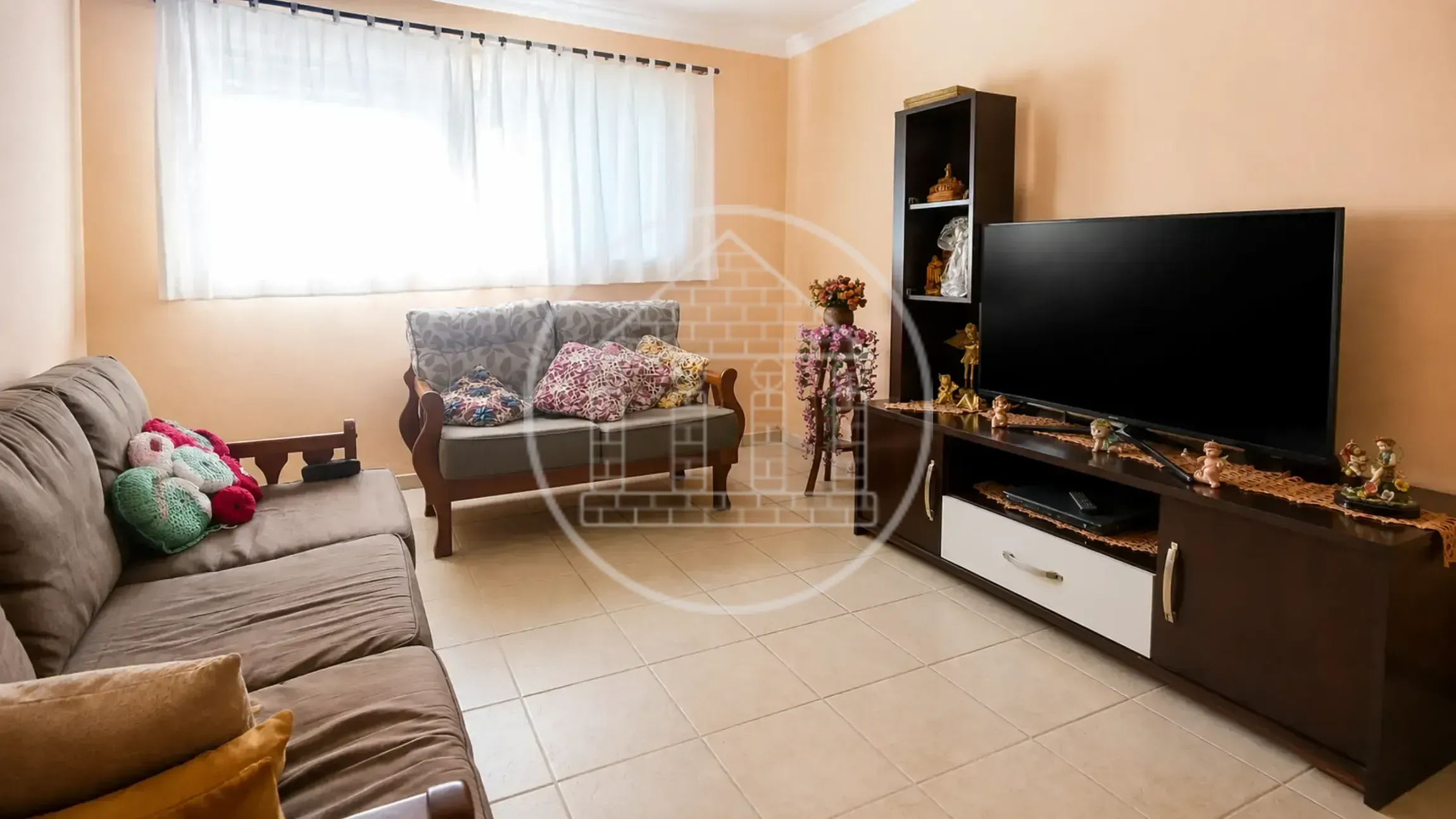 Casa, 4 quartos, 242 m² - Foto 2