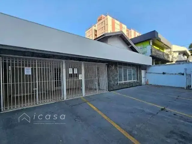Casa com 351m², à venda, no bairro Jardim São Dimas em São José dos Campos