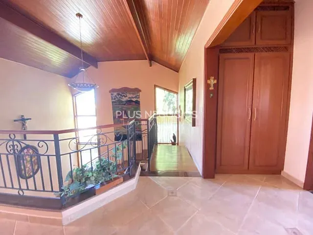 Casa com 1000m² 3 quartos e 2 banheiros, à venda, no bairro Parque Reserva Fazenda Imperial em Sorocaba