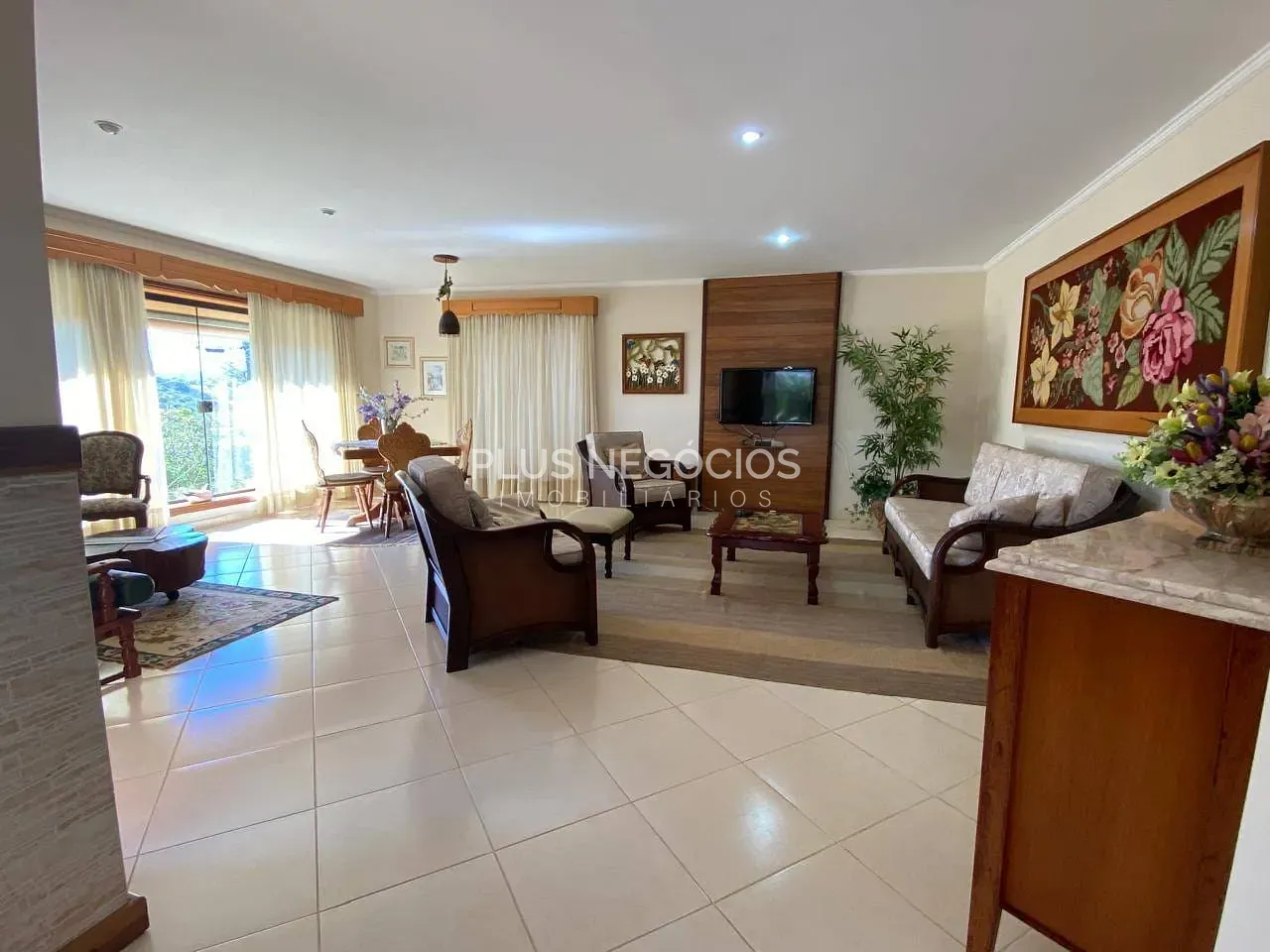 Casa, 3 quartos, 372 m² - Foto 4