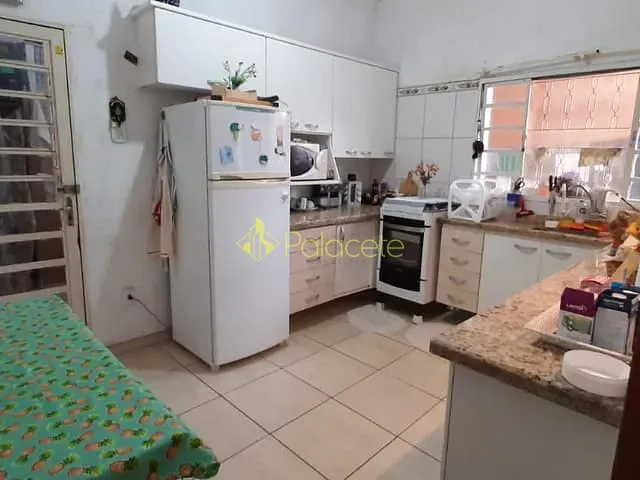 Casa com 158m² 3 quartos e 2 banheiros, à venda, no bairro Jardim Santana em Tremembé