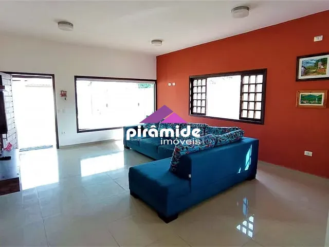 Casa com 493m² 3 quartos e 3 banheiros, à venda, no bairro Jardim das Gaivotas em Caraguatatuba