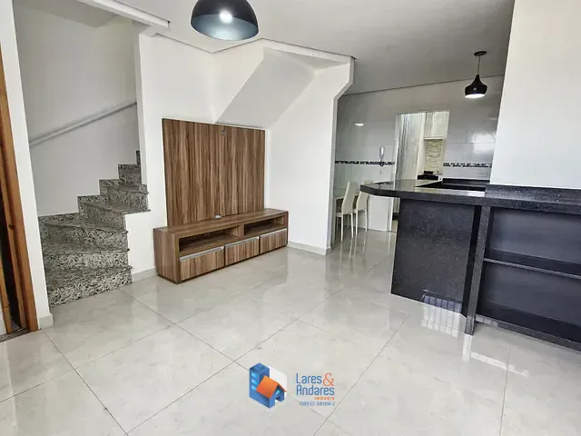 Casa com 75m² 2 quartos e 2 banheiros, à venda, no bairro Parada Inglesa em São Paulo