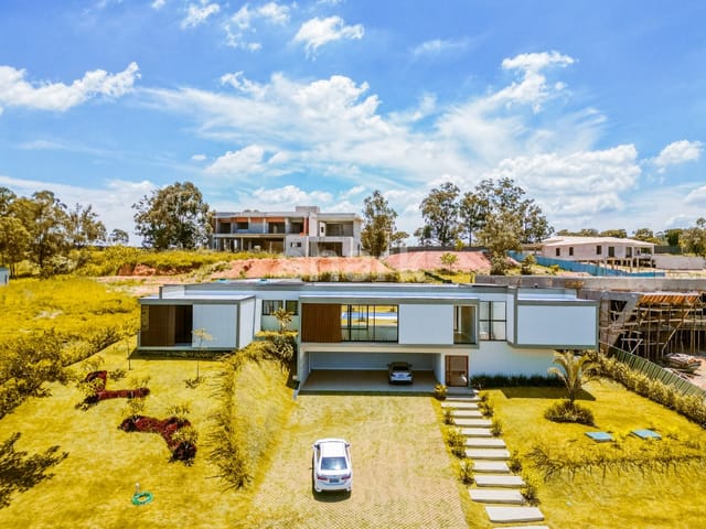 Casa com 2045m² 5 quartos e 8 banheiros, à venda, no bairro Condomínio Terras de São José em Itu
