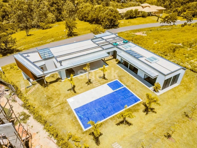 Casa com 2045m² 5 quartos e 8 banheiros, à venda, no bairro Condomínio Terras de São José em Itu