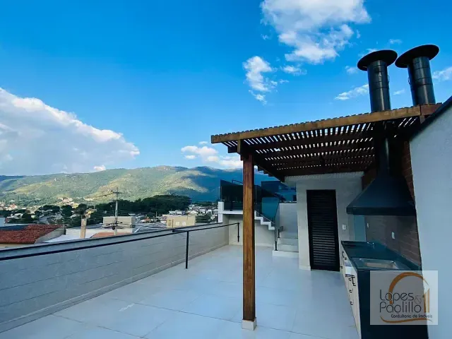 Casa com 180m² 3 quartos e 4 banheiros, para alugar, no bairro Jardim Maristela em Atibaia