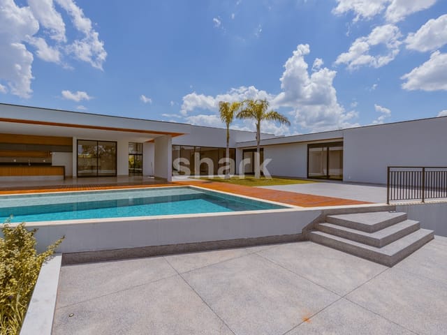 Casa com 2238m² 5 quartos e 8 banheiros, à venda, no bairro Condomínio Terras de São José em Itu