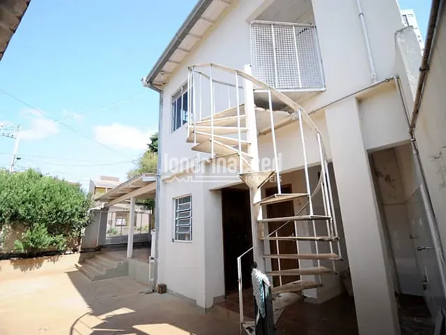 Casa com 327m² 3 quartos e 2 banheiros, à venda ou para alugar, no bairro Santa Rosa em Londrina