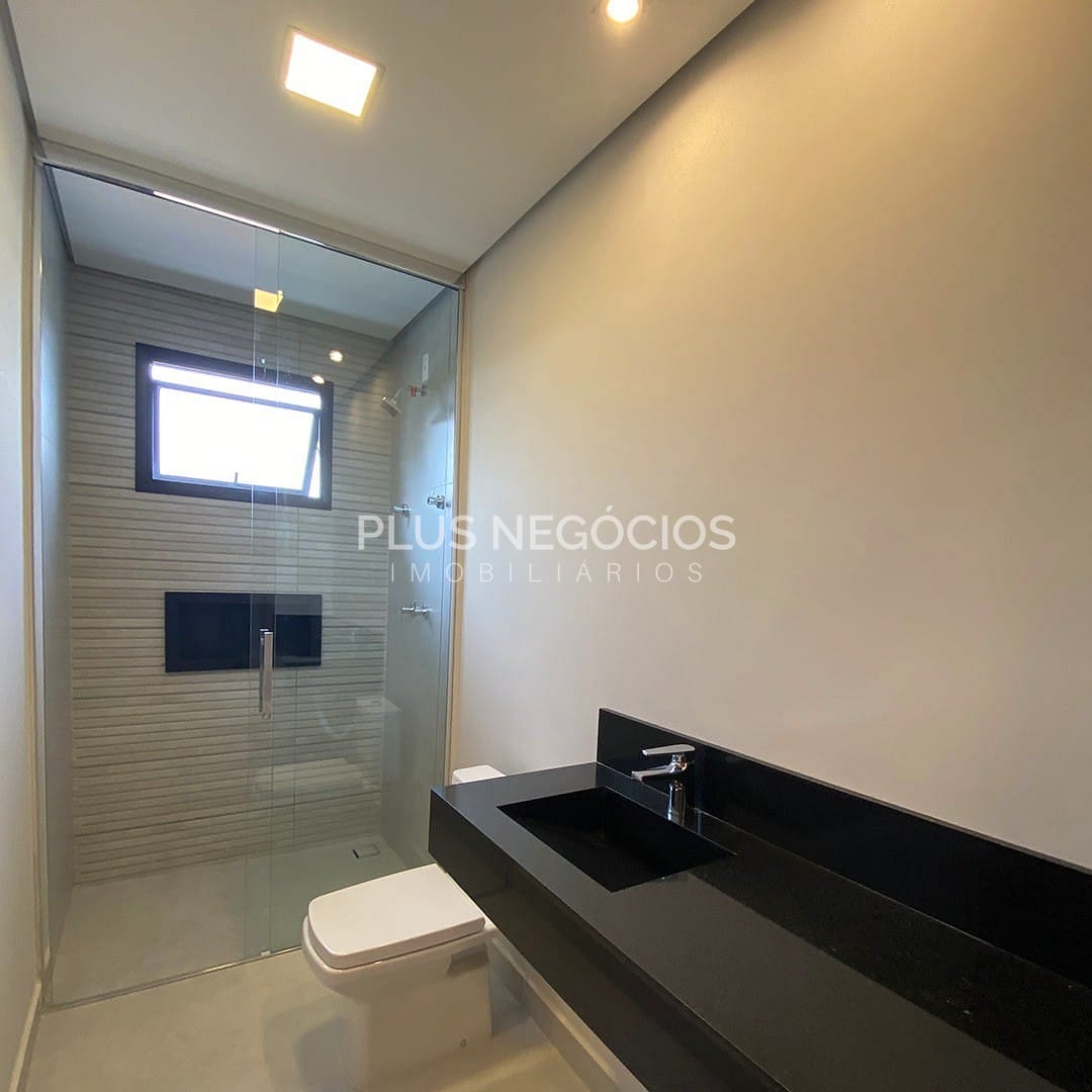 Casa à venda e aluguel com 3 quartos, 310m² - Foto 8