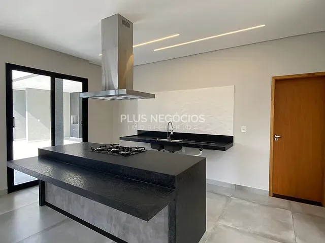 Casa 3 quartos e 5 banheiros, à venda, no bairro Parque Reserva Fazenda Imperial em Sorocaba