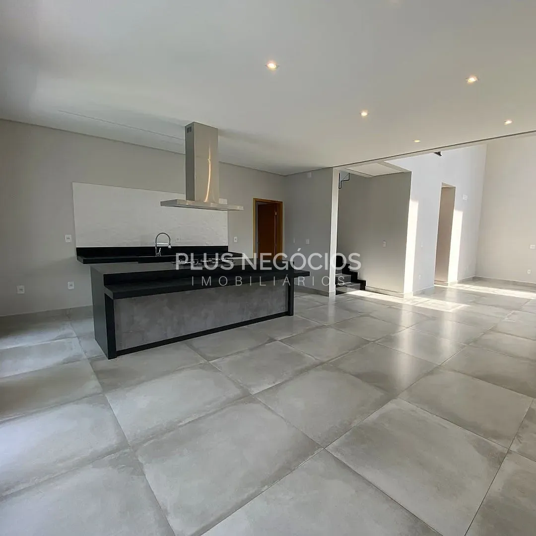Casa, 3 quartos, 310 m² - Foto 3