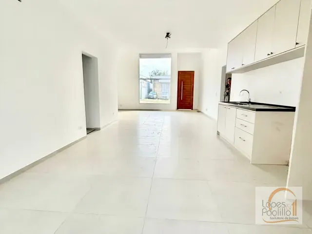 Casa com 489m² 3 quartos e 4 banheiros, para alugar, no bairro Guaxinduva em Atibaia