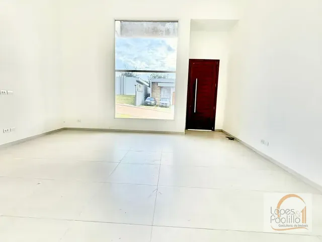 Casa com 489m² 3 quartos e 4 banheiros, para alugar, no bairro Guaxinduva em Atibaia