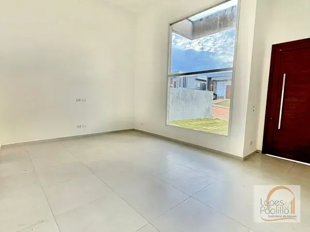 Casa com 489m² 3 quartos e 4 banheiros, para alugar, no bairro Guaxinduva em Atibaia