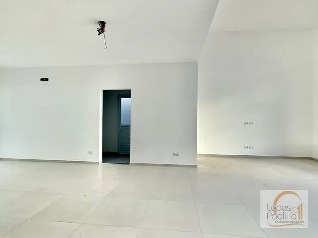 Casa com 489m² 3 quartos e 4 banheiros, para alugar, no bairro Guaxinduva em Atibaia