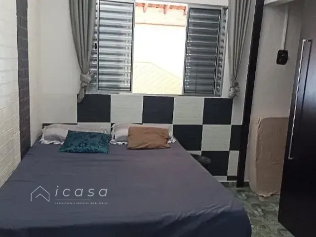 Casa com 200m² 3 quartos e 2 banheiros, à venda, no bairro Jardim Aeroporto em Poços de Caldas