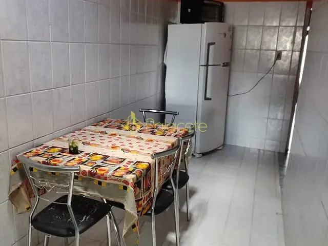 Casa com 145m² 3 quartos e 2 banheiros, à venda, no bairro Jardim Cristina em Pindamonhangaba