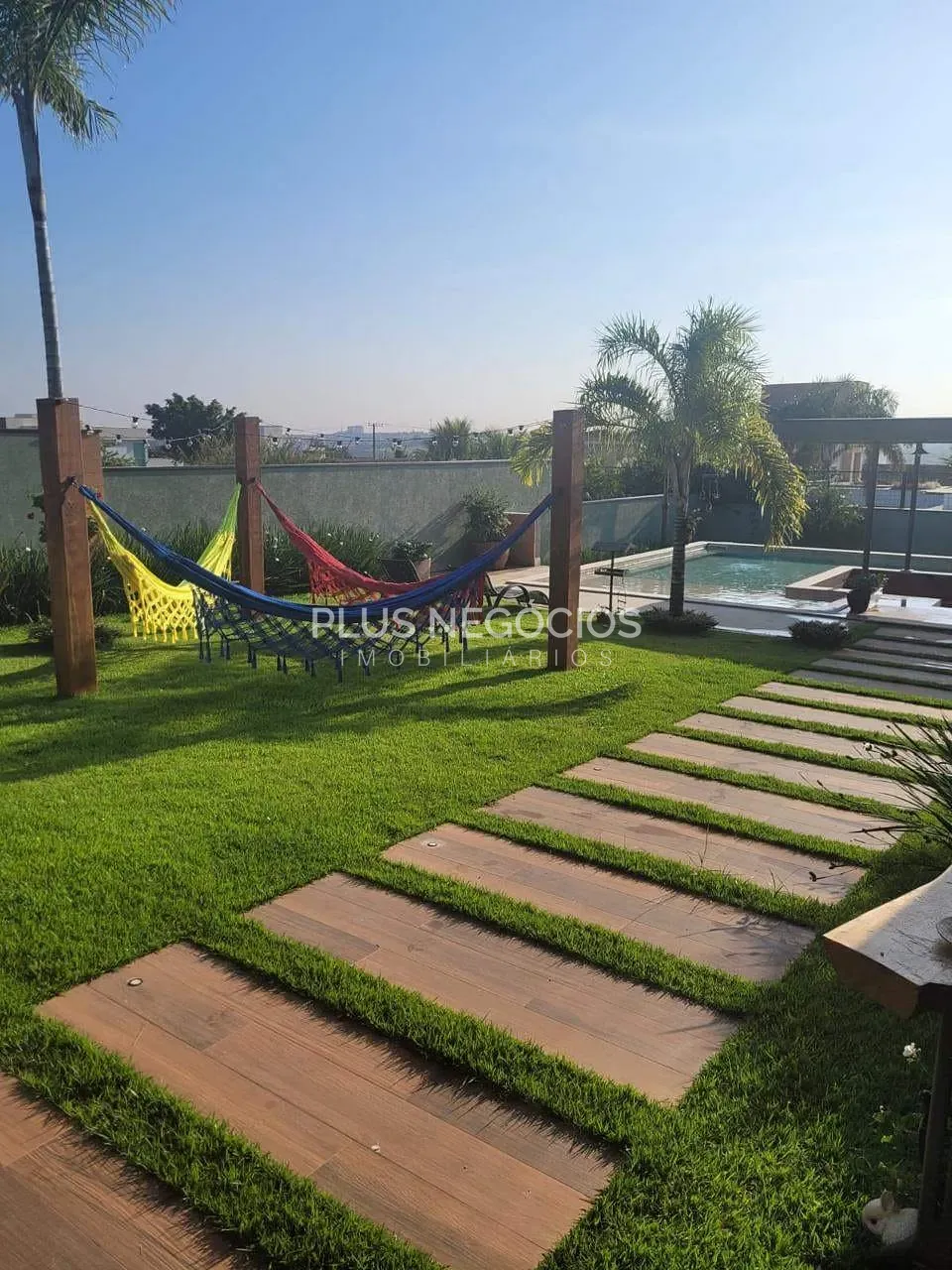 Casa, 4 quartos, 457 m² - Foto 1