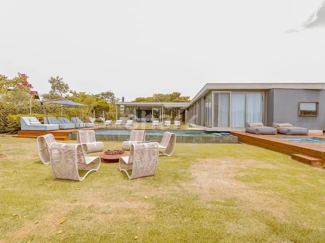 Casa com 2000m² 5 quartos e 7 banheiros, à venda, no bairro Fazenda Boa Vista I em Porto Feliz