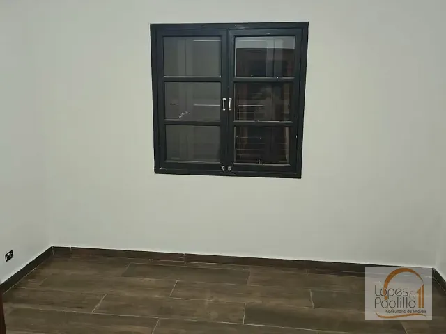 Casa com 150m², para alugar, no bairro Jardim Alvinópolis em Atibaia