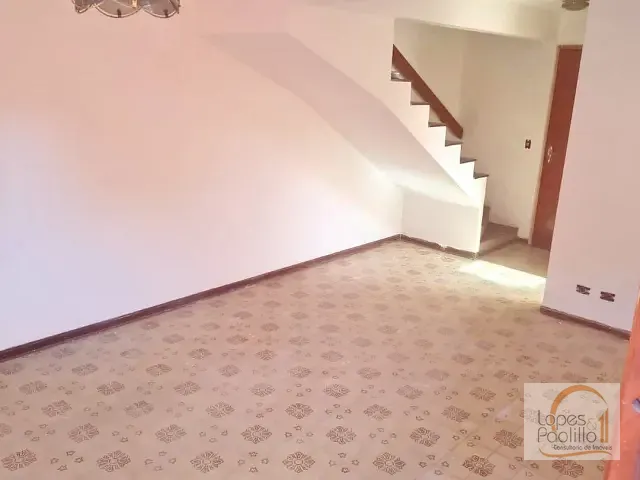 Casa com 150m², para alugar, no bairro Jardim Alvinópolis em Atibaia