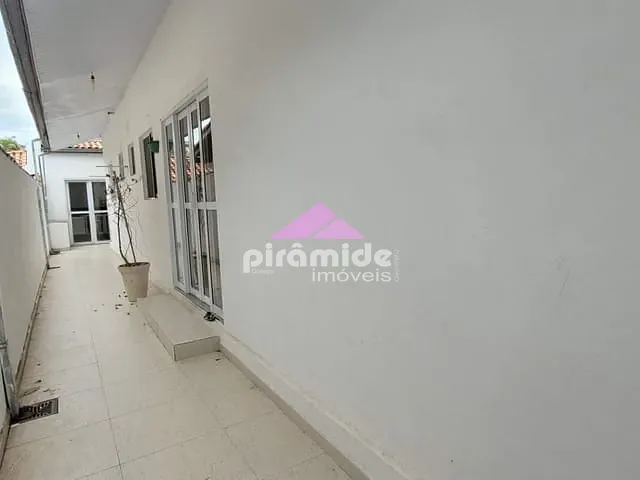 Casa com 125m² 2 quartos e 1 banheiro, para alugar, no bairro Urbanova I em São José dos Campos