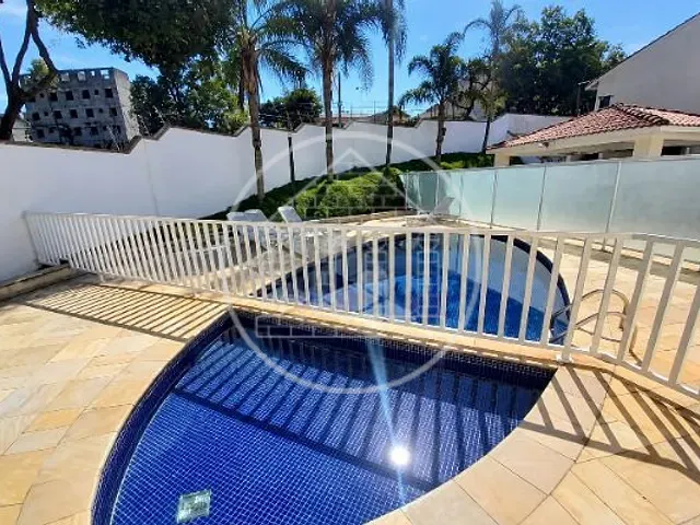 Casa 2 quartos e 1 banheiro, à venda, no bairro Parque Munhoz em São Paulo