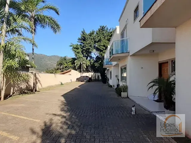 Casa com 210m² 3 quartos e 3 banheiros, à venda, no bairro Vila Petrópolis em Atibaia