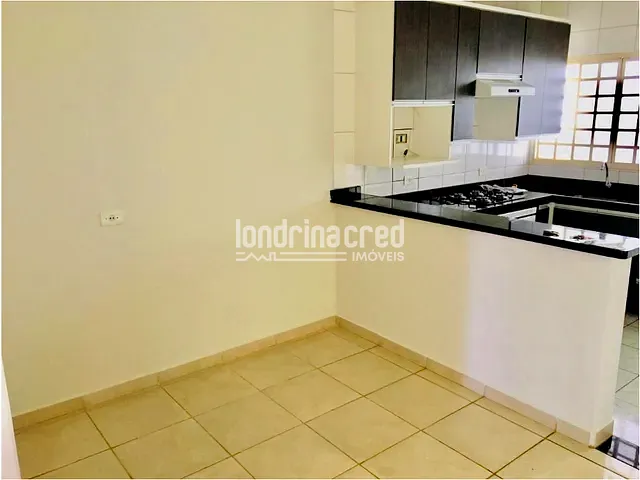 Casa com 125m² 2 quartos e 1 banheiro, à venda, no bairro Belo Horizonte em Londrina