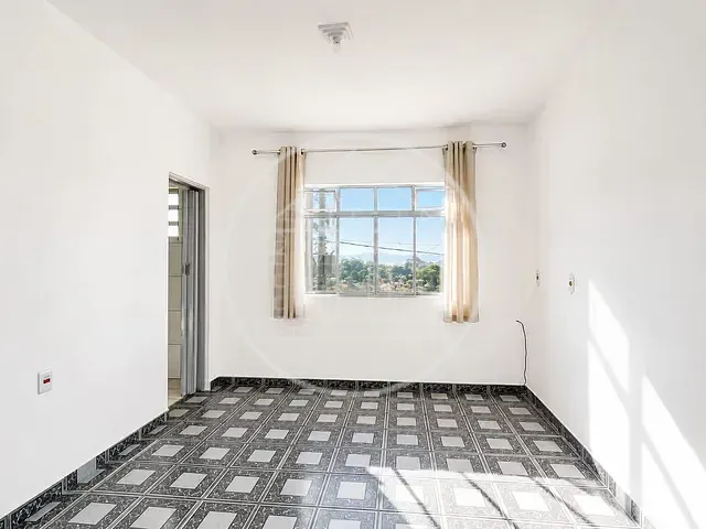 Casa com 70m² 2 quartos e 2 banheiros, para alugar, no bairro Rio Bonito em São Paulo
