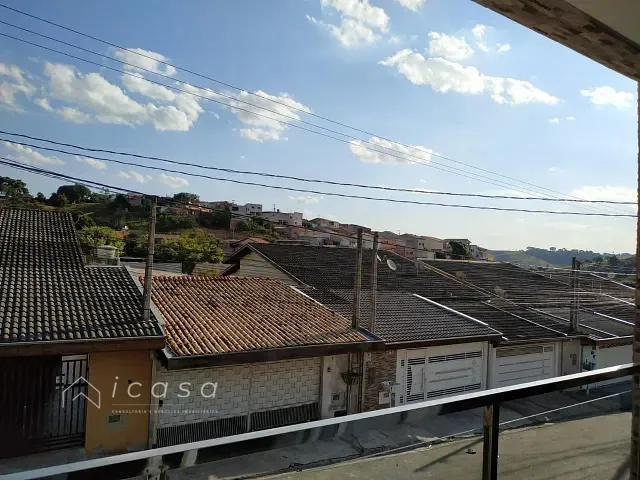 Casa com 162m² 2 quartos e 2 banheiros, à venda, no bairro Jardim dos Bandeirantes em São José dos Campos