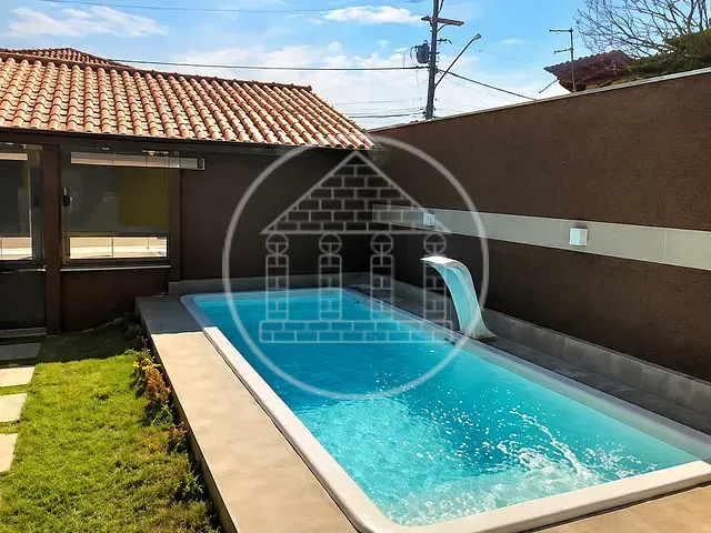 Casa com 250m² 3 quartos e 3 banheiros, à venda, no bairro Jardim dos Lagos em São Paulo