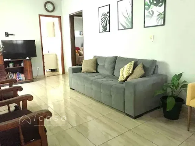 Casa com 250m² 3 quartos e 2 banheiros, à venda, no bairro Bosque dos Eucaliptos em São José dos Campos