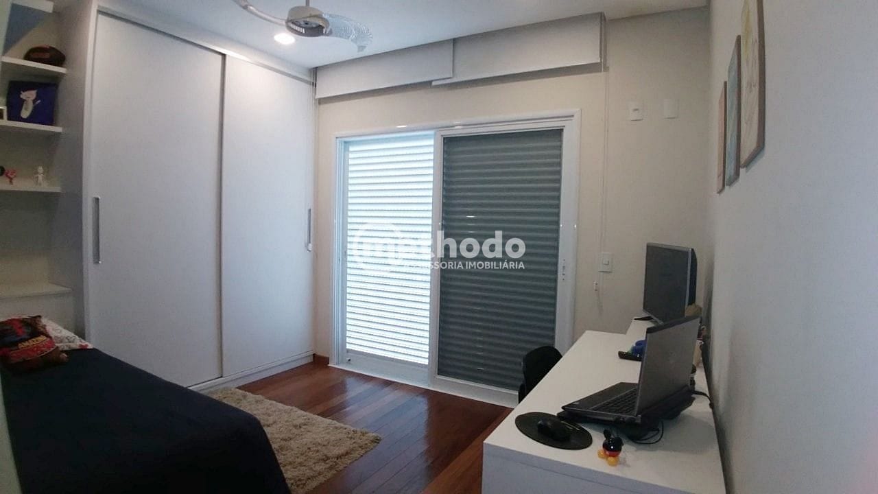 Casa, 4 quartos, 330 m² - Foto 10