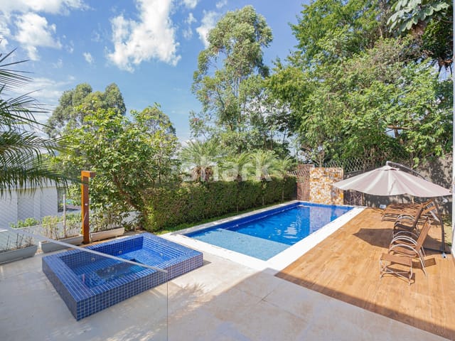 Casa com 751m² 5 quartos e 7 banheiros, à venda, no bairro Tamboré em Santana de Parnaíba