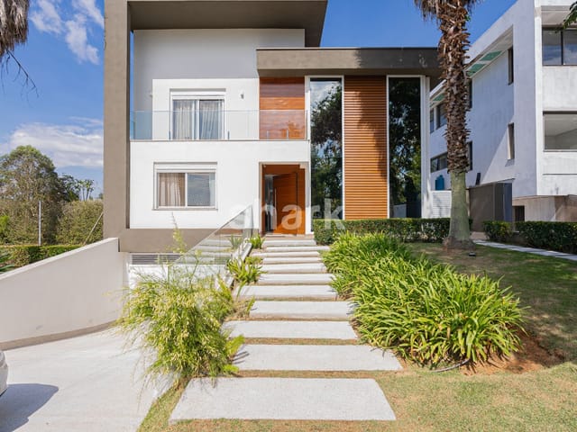 Casa com 751m² 5 quartos e 7 banheiros, à venda, no bairro Tamboré em Santana de Parnaíba