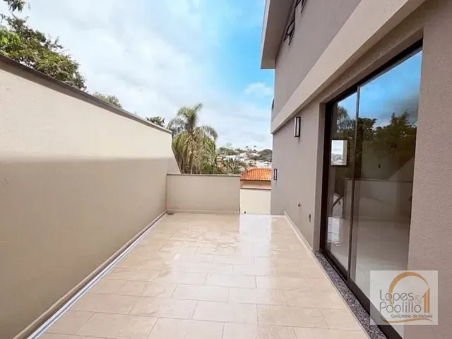 Casa com 180m² 3 quartos e 3 banheiros, à venda, no bairro Cidade Satélite em Atibaia