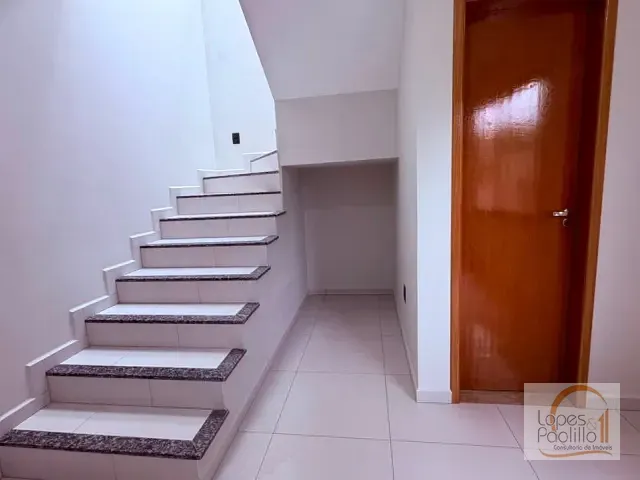 Casa com 180m² 3 quartos e 3 banheiros, à venda, no bairro Cidade Satélite em Atibaia