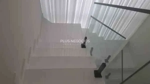 Casa, 4 quartos, 250 m² - Foto 2