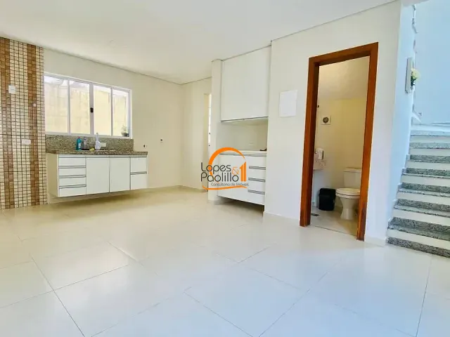 Casa com 122m² 2 quartos e 2 banheiros, para alugar, no bairro Loteamento Vale das Flores em Atibaia