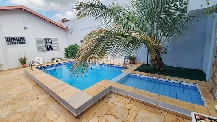 Casa, 4 quartos, 286 m² - Foto 1