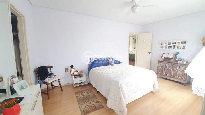 Casa, 4 quartos, 286 m² - Foto 12