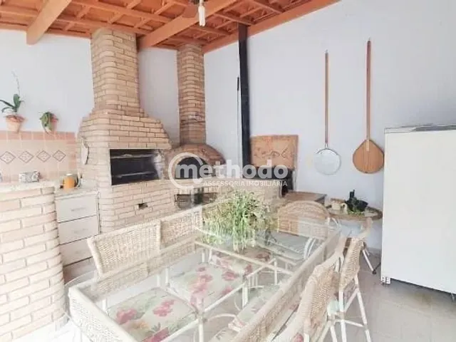 Casa com 360m² 4 quartos e 4 banheiros, à venda, no bairro Jardim Conceição em Campinas